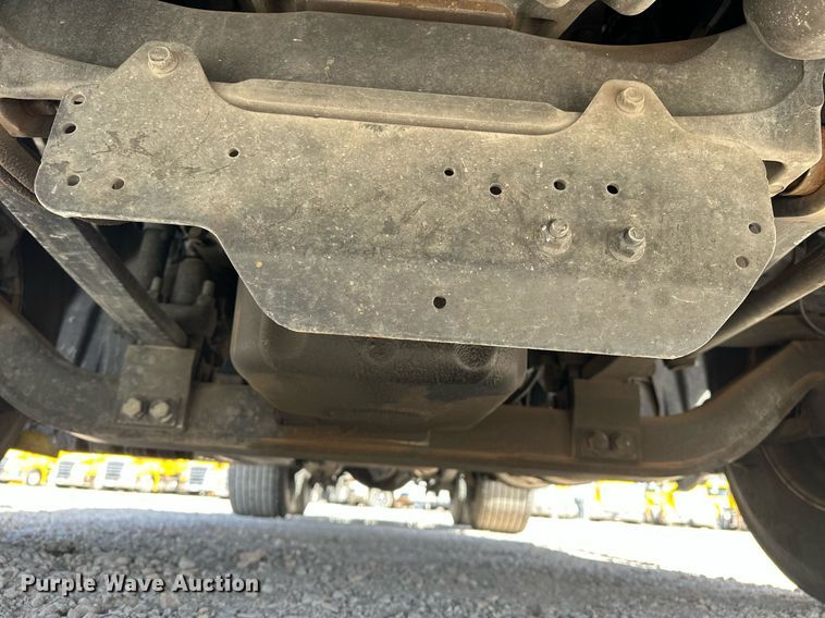 image for item EK0571 2022 Freightliner Cascadia 126 semi truck