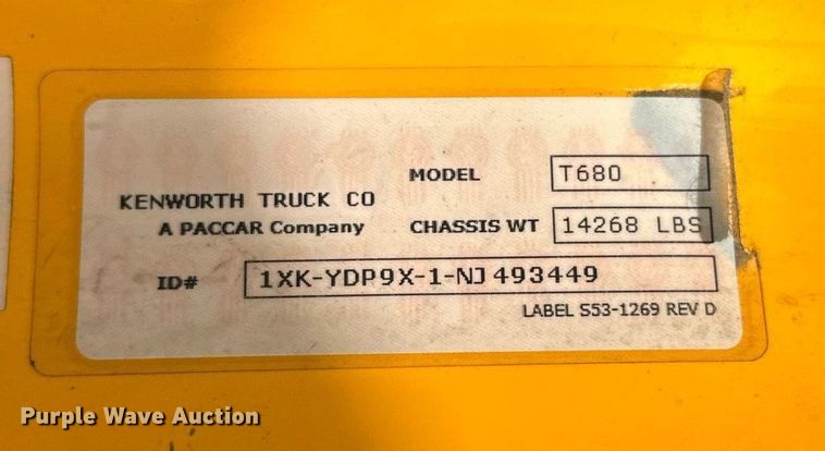 image for item EK0573 2022 Kenworth T680 semi truck