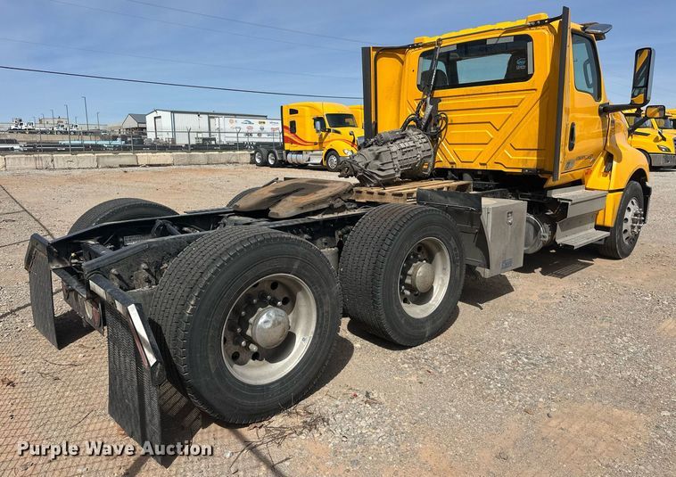 image for item EK0574 2021 International LT625 6X4 semi truck