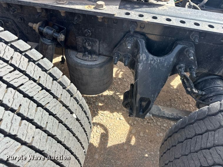 image for item EK0574 2021 International LT625 6X4 semi truck