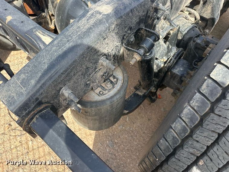 image for item EK0574 2021 International LT625 6X4 semi truck