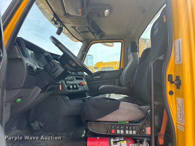 image for item EK0574 2021 International LT625 6X4 semi truck