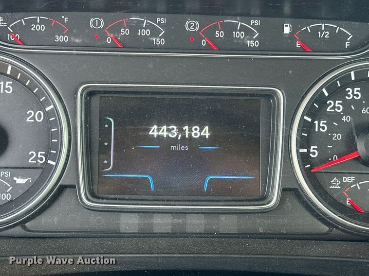 image for item EK0574 2021 International LT625 6X4 semi truck