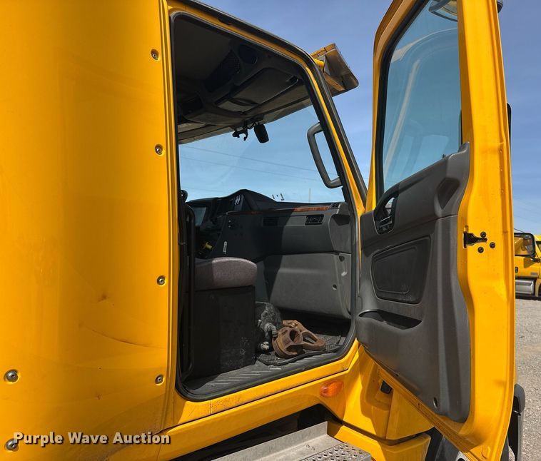 image for item EK0574 2021 International LT625 6X4 semi truck