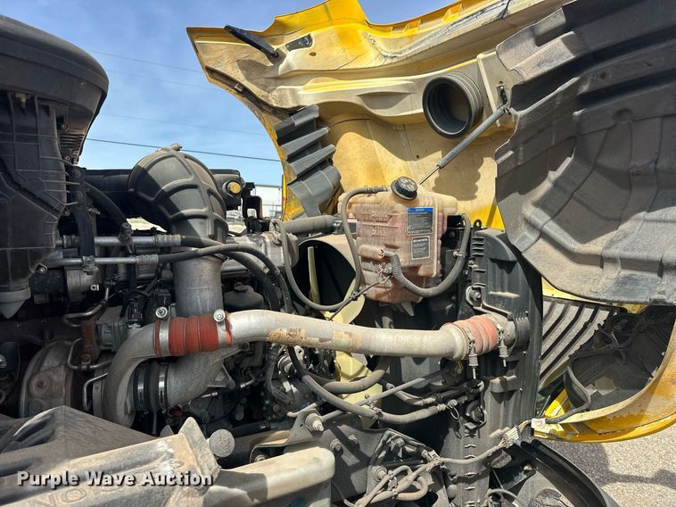 image for item EK0574 2021 International LT625 6X4 semi truck