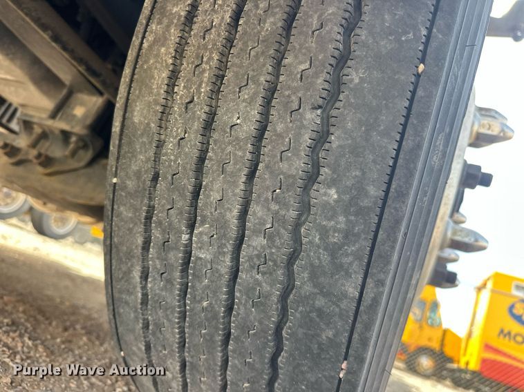 image for item EK0574 2021 International LT625 6X4 semi truck