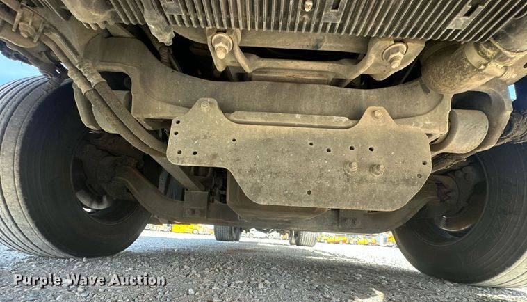 image for item EK0575 2021 Freightliner Cascadia 126 semi truck