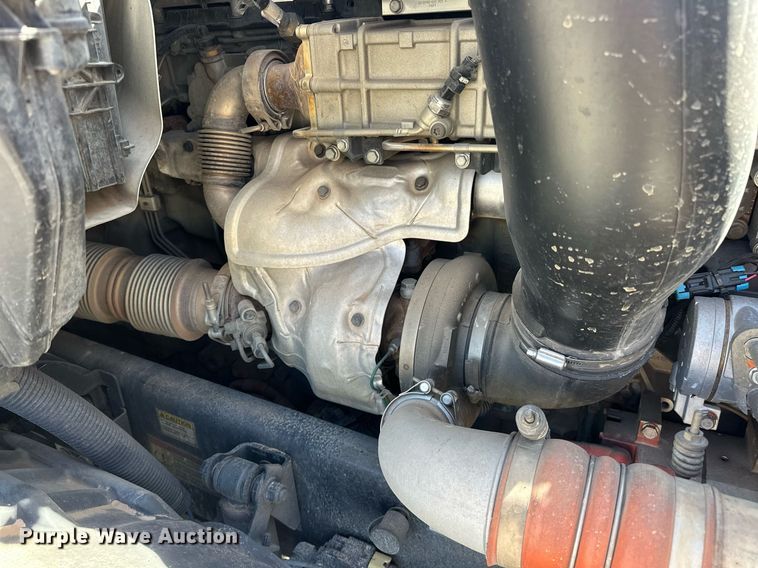 image for item EK0575 2021 Freightliner Cascadia 126 semi truck