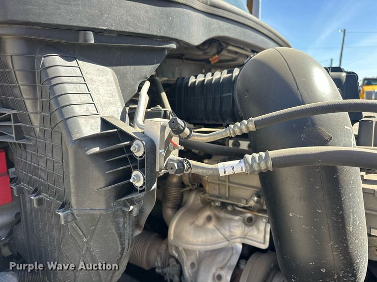 image for item EK0575 2021 Freightliner Cascadia 126 semi truck