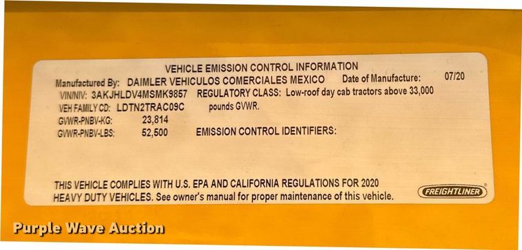 image for item EK0575 2021 Freightliner Cascadia 126 semi truck