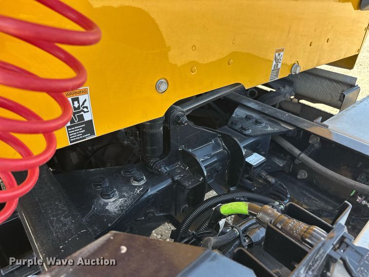 image for item EK0576 2020 Kenworth T680 semi truck