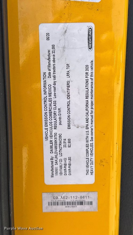 image for item EK0577 2021 Freightliner Cascadia 126 semi truck