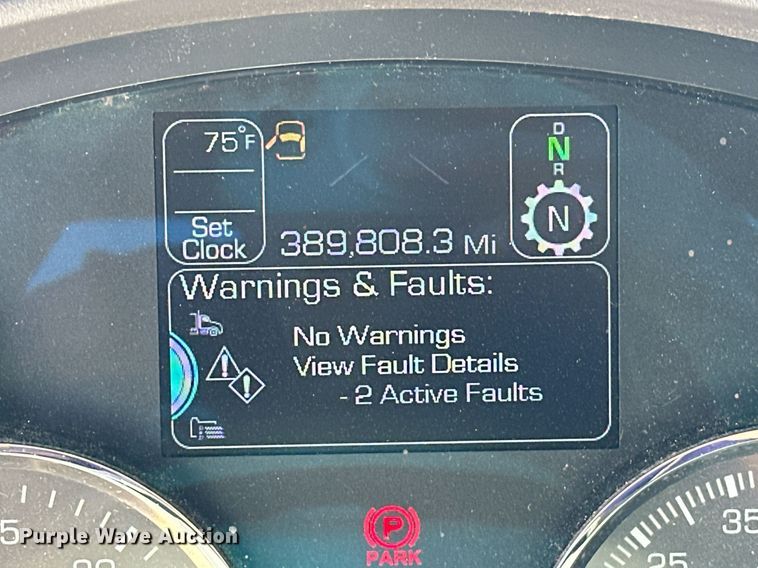 image for item EK0578 2022 Kenworth T680 semi truck