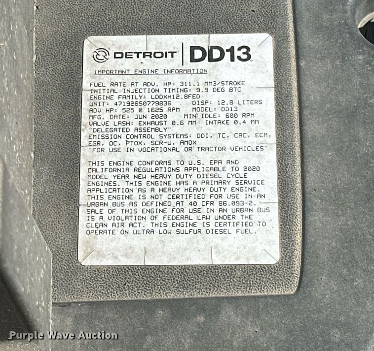 image for item EK0579 2021 Freightliner Cascadia 126 semi truck