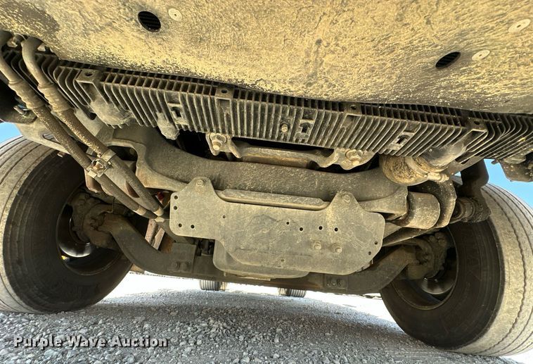 image for item EK0580 2020 Freightliner Cascadia 126 semi truck