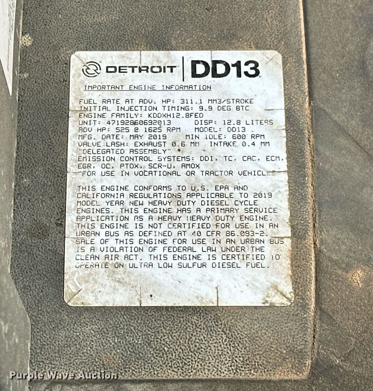 image for item EK0580 2020 Freightliner Cascadia 126 semi truck