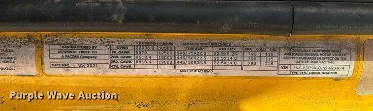 image for item EK0581 2022 Kenworth T680 semi truck