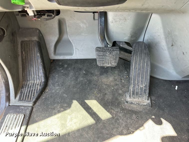 image for item EK0582 2021 Kenworth T680 semi truck