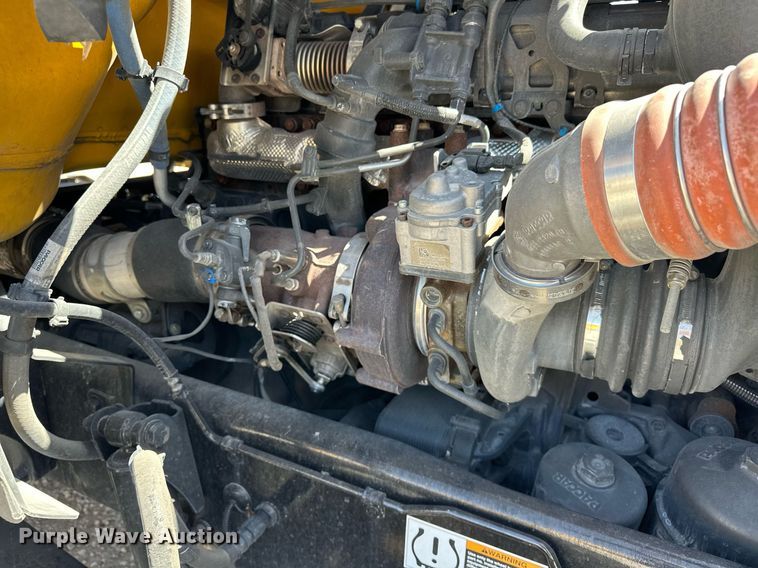 image for item EK0583 2021 Kenworth T680 semi truck