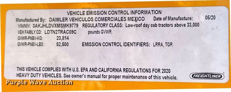 image for item EK0585 2021 Freightliner Cascadia 126 semi truck