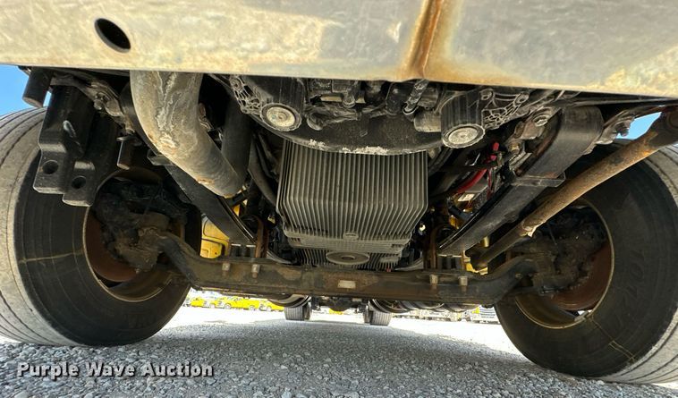 image for item EK0586 2021 Kenworth T680 semi truck