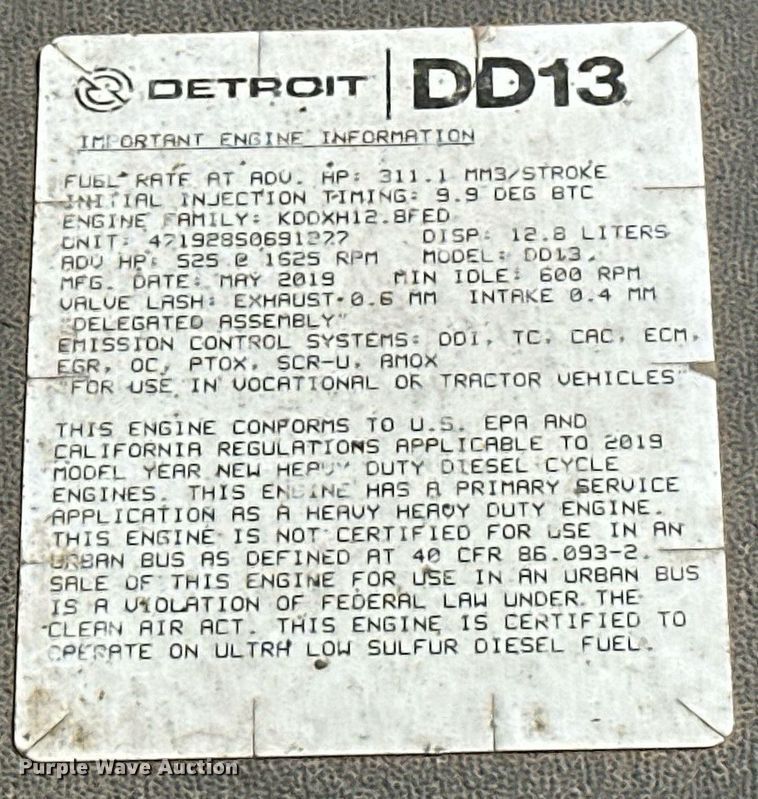 image for item EK0587 2020 Freightliner Cascadia 126 semi truck