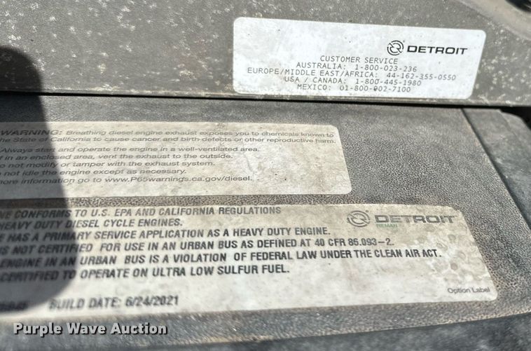 image for item EK0588 2021 Freightliner Cascadia 126 semi truck