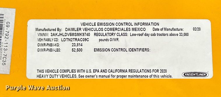 image for item EK0588 2021 Freightliner Cascadia 126 semi truck