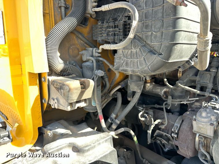 image for item EK0591 2020 Kenworth T680 semi truck