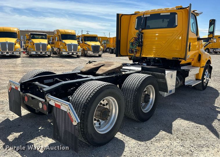 image for item EK0592 2021 International LT625 6X4 semi truck