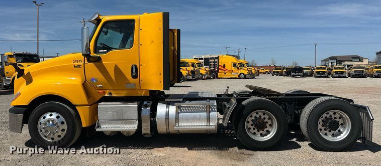 image for item EK0592 2021 International LT625 6X4 semi truck