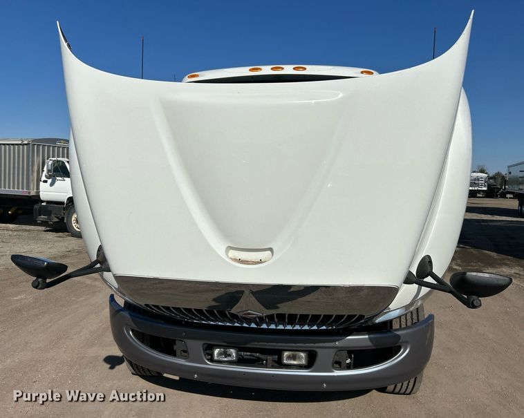 image for item EK2732 2015 International 8600 SBA semi truck