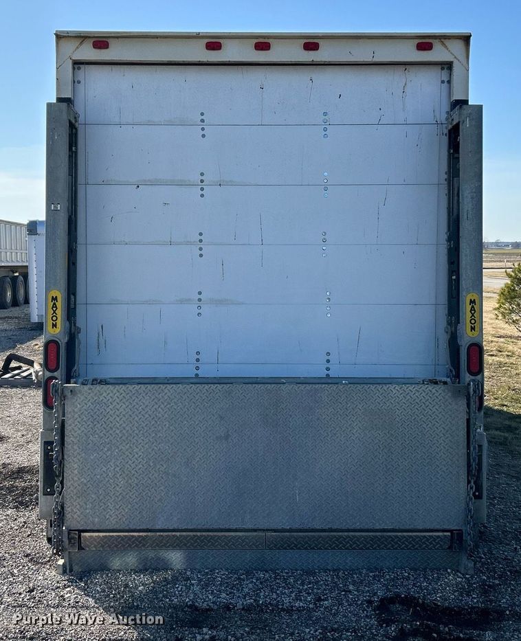 image for item EK2733 Morgan box bed