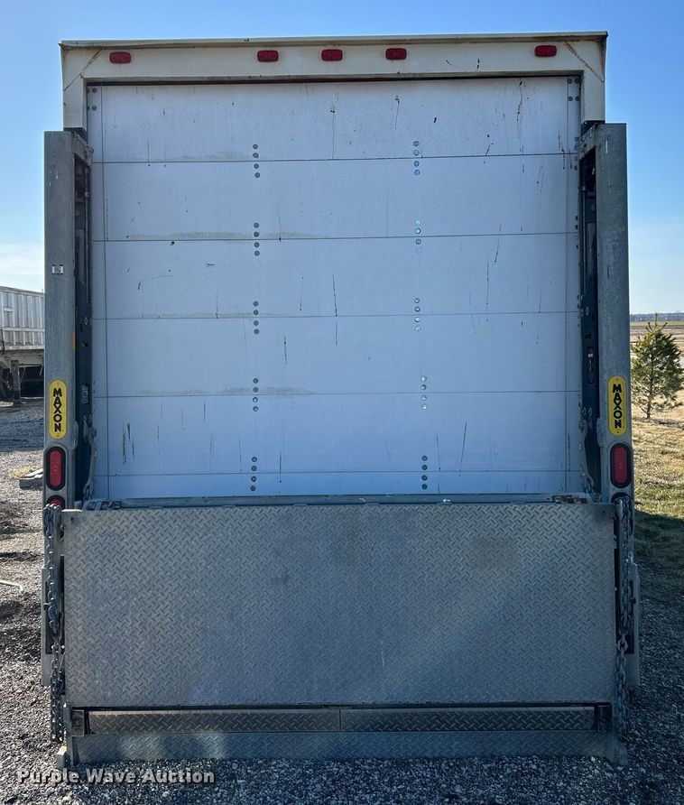 image for item EK2733 Morgan box bed