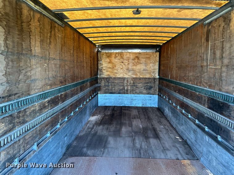 image for item EK2733 Morgan box bed