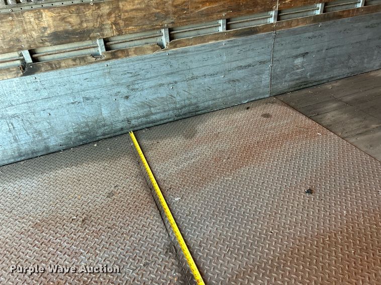 image for item EK2733 Morgan box bed