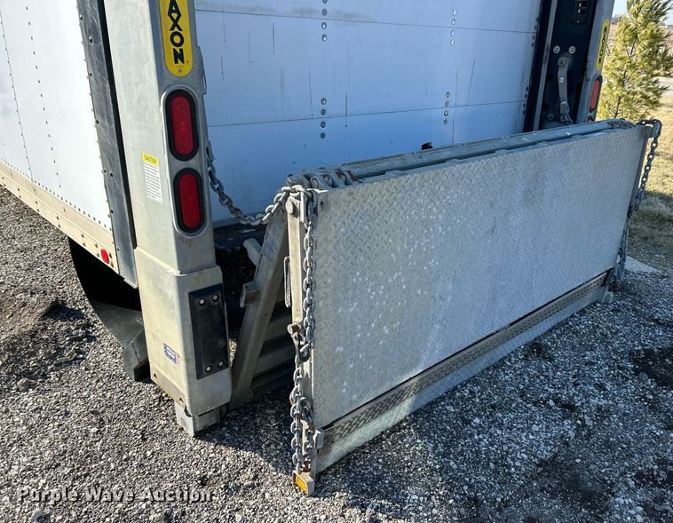 image for item EK2733 Morgan box bed