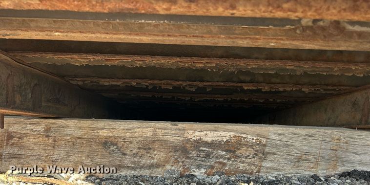 image for item EK2735 Supreme box bed