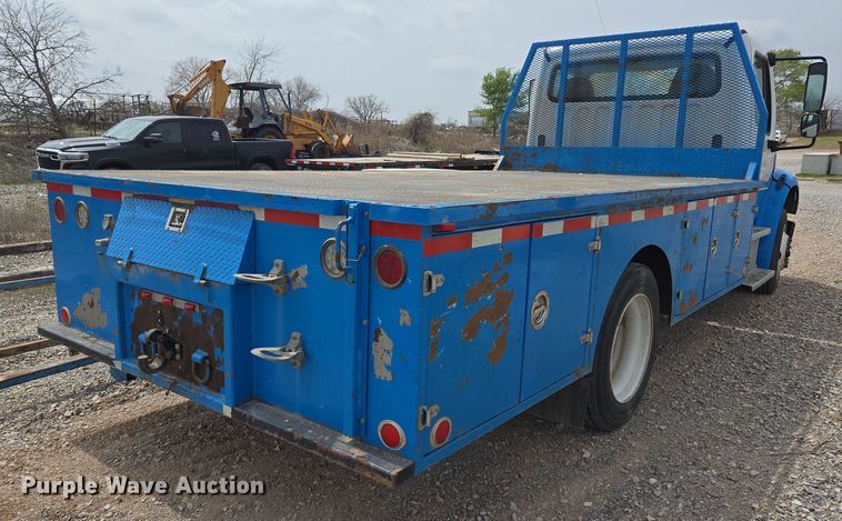 image for item EL5508 2015 Freightliner M2 flatbed truck