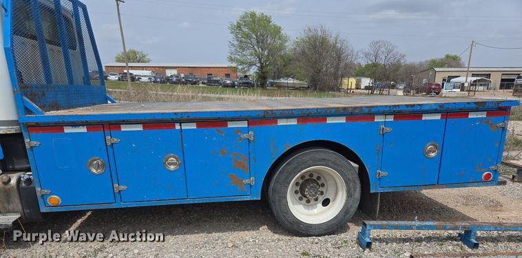 image for item EL5508 2015 Freightliner M2 flatbed truck