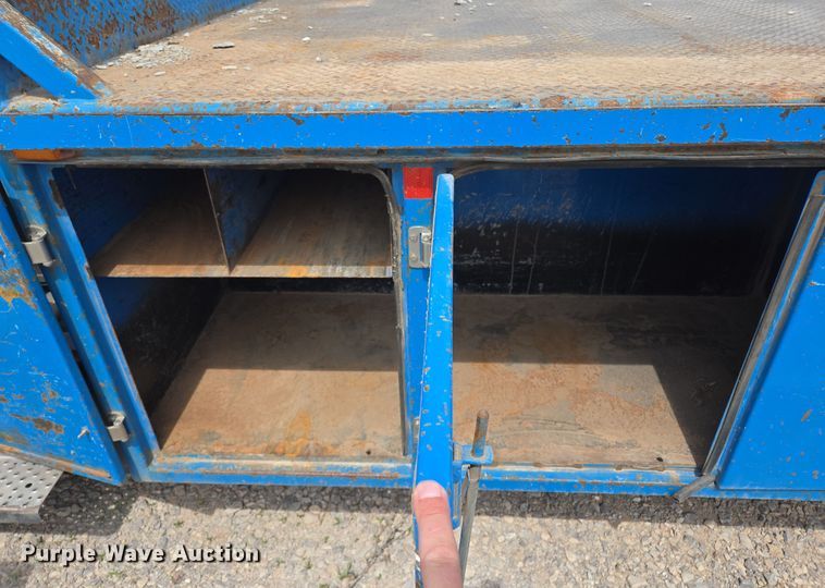 image for item EL5508 2015 Freightliner M2 flatbed truck