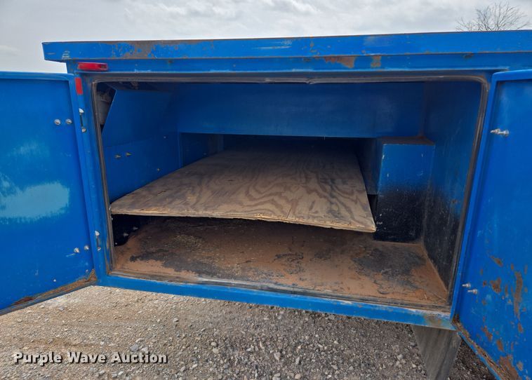 image for item EL5508 2015 Freightliner M2 flatbed truck