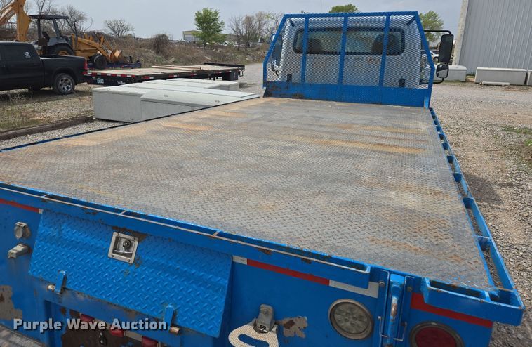 image for item EL5508 2015 Freightliner M2 flatbed truck