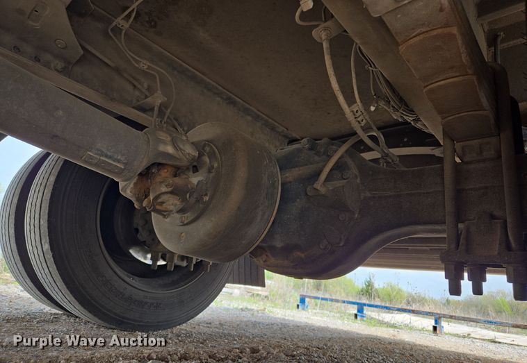 image for item EL5508 2015 Freightliner M2 flatbed truck