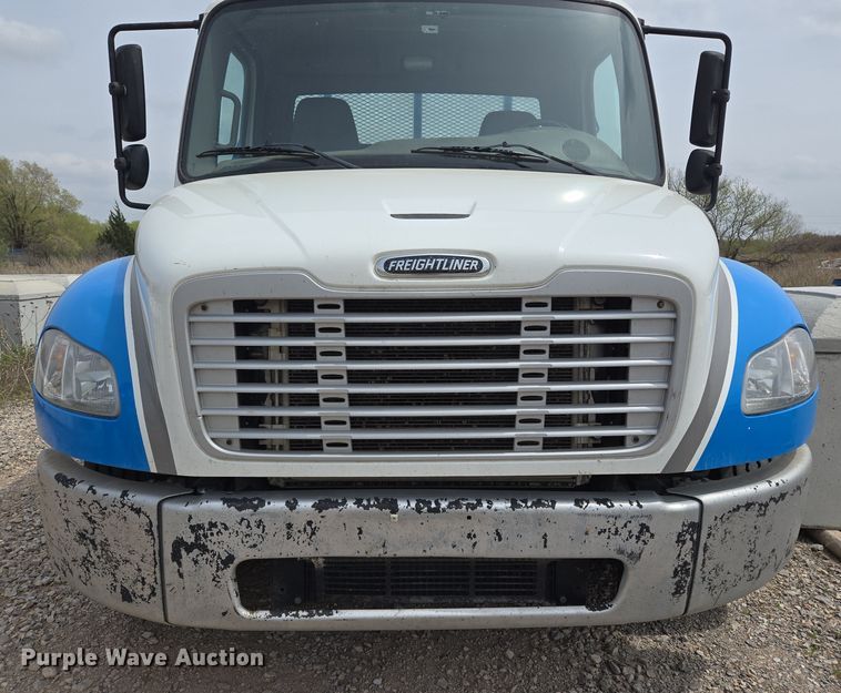 image for item EL5508 2015 Freightliner M2 flatbed truck