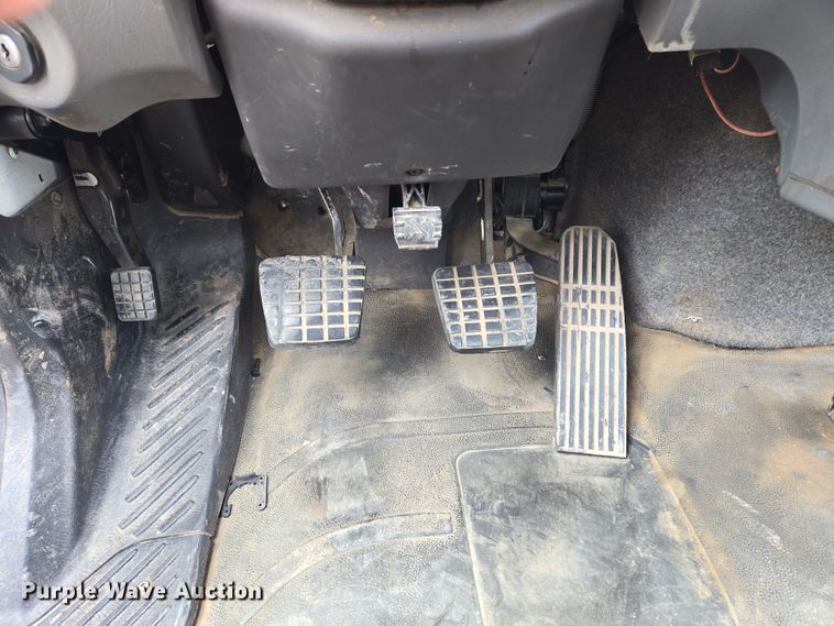 image for item EL5508 2015 Freightliner M2 flatbed truck