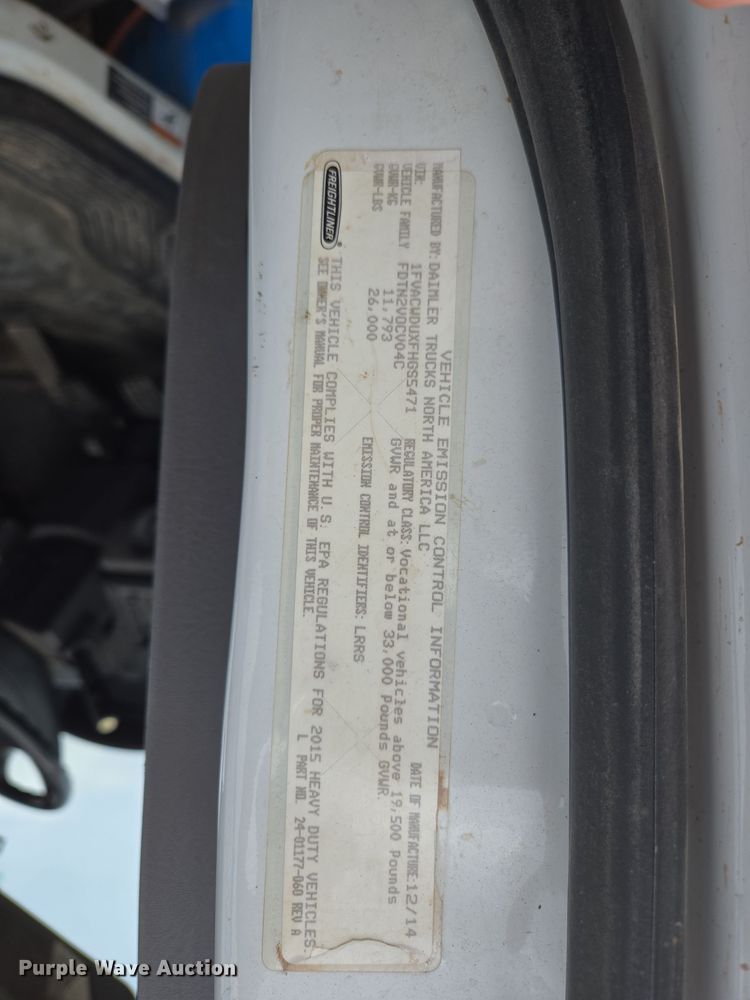 image for item EL5508 2015 Freightliner M2 flatbed truck