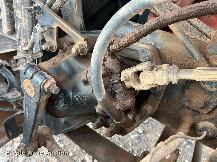 image for item EL5547 2013 Peterbilt 367 semi truck