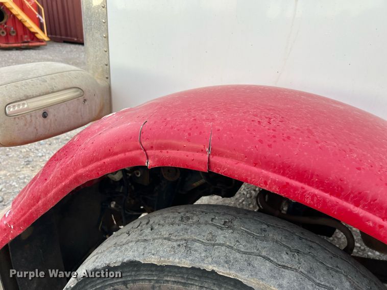 image for item EL5548 2014 Peterbilt 388 semi truck