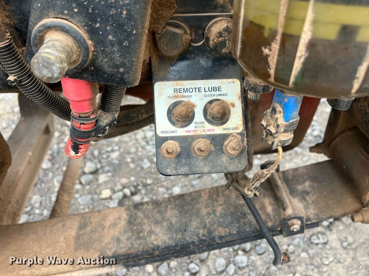 image for item EL5548 2014 Peterbilt 388 semi truck